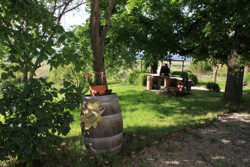 La Pigario Bed & Breakfast Lisle-sur-Tarn Bagian luar foto
